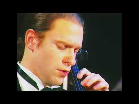 Видео: Haydn Cello Concerto С major. Kira Kraftzoff  & Sankt - Petersburg Philharmony - 1998