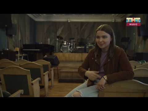 Видео: Эрика Лундмоен: «Я здесь, чтобы через 200 лет люди слушали мои песни» | BIG TALK