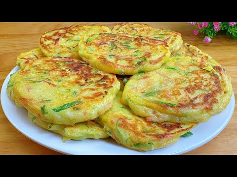 Видео: Не только жарьте кабачок! Сделайте блинчики — за 5 минут завтрак для семьи, так вкусно