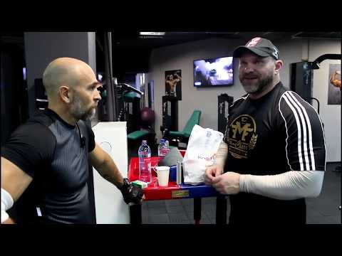 Видео: Дмитрий Голубочкин в гостях у Папы Смит. (повтор)