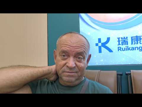 Видео: Протезируем Зубы И Лечим Хондроз В Китае!