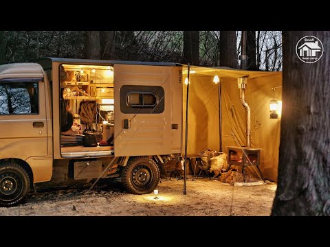 Видео: Кемпинг Rainy Van у ручья | Портативный источник питания Bluetti Elite 200 V2 | Расслабляющая ASMR
