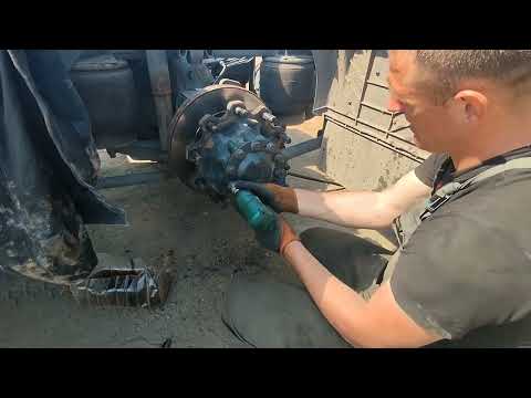 Видео: Замена датчика ABS Daf 105#работа #даф #ремонт #дальнобой #самосвал