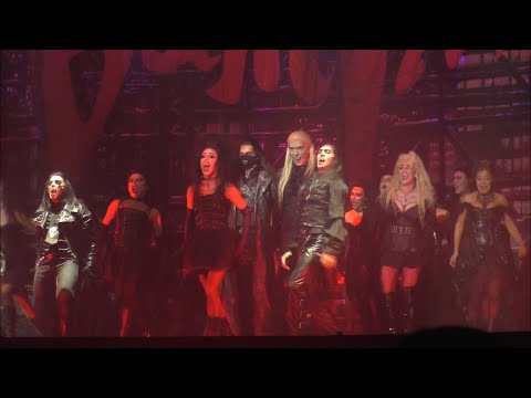 Видео: Бал вампиров - Танец вампиров (Вампиры приглашают на бал) - И. Ожогин, К. Гордеев, А. Казьмин