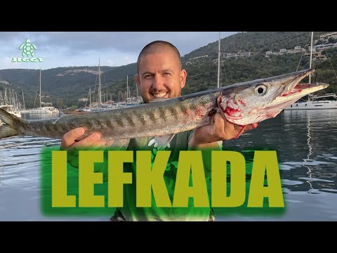 Видео: ЛЕФКАДА - ЛЕФЕРИ , БАРАКУДИ И РИБА ЛЪВ. / LEFKADA - BLUEFISH , BARAKUDA & LIONFISH.