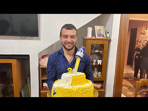 Видео: День рождения Артём