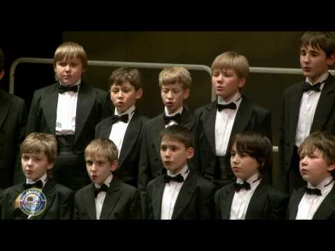 Видео: Mother's Ariozo (Ариозо Матери) - Moscow Boys' Choir DEBUT