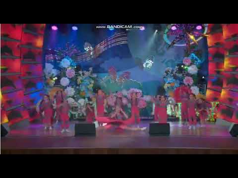 Видео: Хореографический коллектив "ЮлDance" танец "Прятки во дворе"