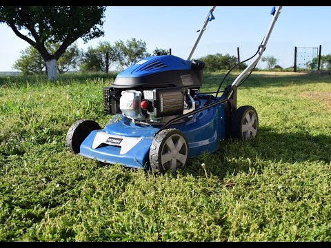 Видео: Газонокосилка Hyundai L4220S (самоходная) Обзор в деле.