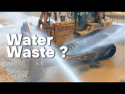 Видео: Просто тратишь воду? Бульдозер CAT D8R