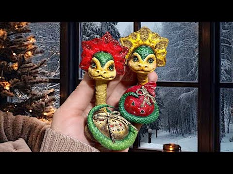 Видео: ЗМЕЯ. ВАТНАЯ ИГРУШКА на ЁЛКУ бескаркасная. СИМВОЛ 2025/SNAKE. COTTON TOY. DIY.