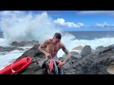 Видео: Подводная охота — моя самая священная зона, где можно поймать и приготовить рыбу.