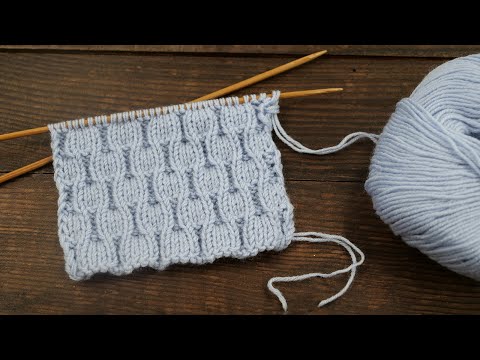 Видео: Узор «Извилистые дорожки» спицами из лицевых и изнаночных 🎿 "Winding paths" knitting pattern
