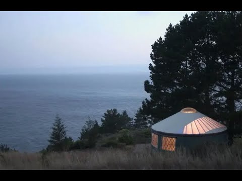 Видео: УРА КЕМПИНГ. 😊👍 на 8 дней. Тихий океан. family camp on ocean side. Пила DEWALT.