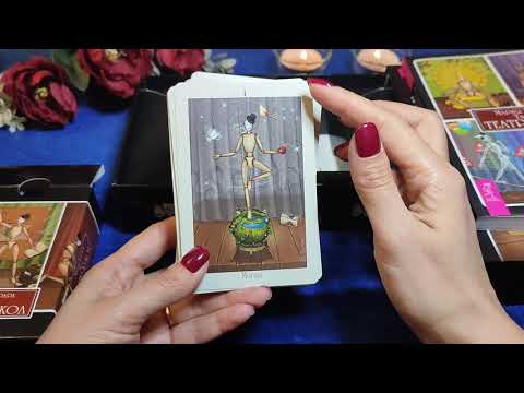 Видео: ОБЗОР МОИХ КОЛОД ТАРО!  20 КОЛОД!!! 🎴🎴🎴