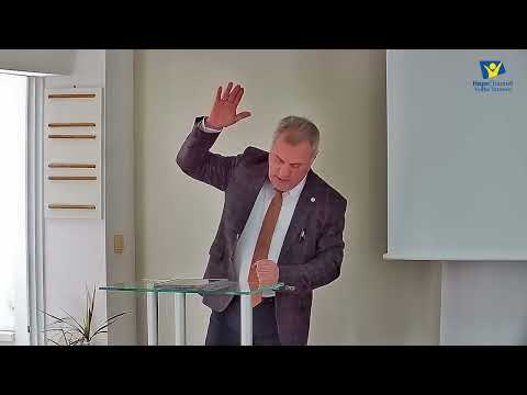 Видео: Любиш ли Ме повече отколкото тези?