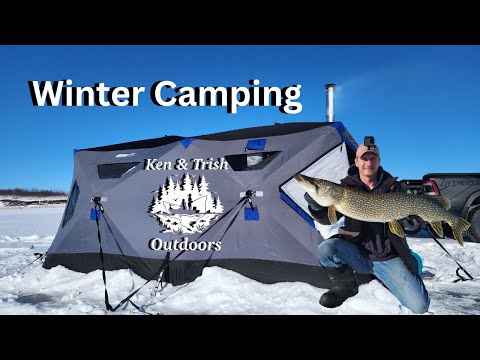 Видео: Зимний кемпинг с дровяной печью в нашей палатке Otter Tent-and-Tip Up PIKE.