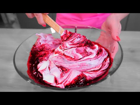 Видео: ЧУДО-ТОРТ БЕЗ ВЫПЕЧКИ! Творог + Ягоды + Печенье = Восторг обеспечен!!!