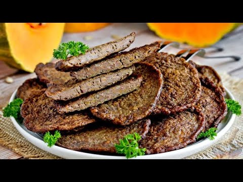 Видео: Как удачно спрятать тыкву. ПЕЧЕНОЧНЫЕ ОЛАДЬИ С ТЫКВОЙ