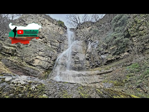 Видео: Приключения до "Счупения водопад (Под камико)"