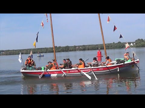 Видео: Шлюпочный поход Новосибирск - Сургут по Оби