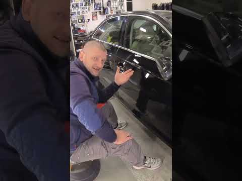 Видео: How to polish Black paint (Черен Лак)