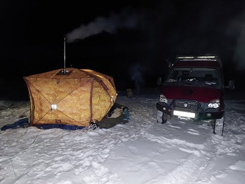 Видео: Зимний кемпинг на озере Сомовое.  Греемся от портативной печки LF BROS.