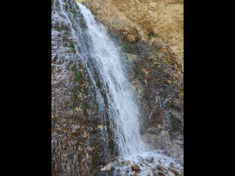 Видео: Поднимаюсь на водопад Ысык Ата