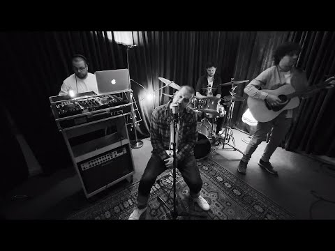 Видео: HOODINI - ВРЕМЕ Е ДА ПОЛЕТЯ (Official Video)