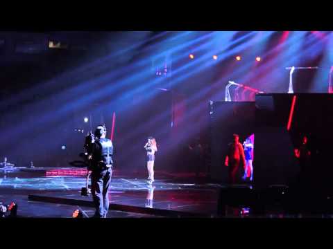 Видео: Ани Лорак - Обними меня