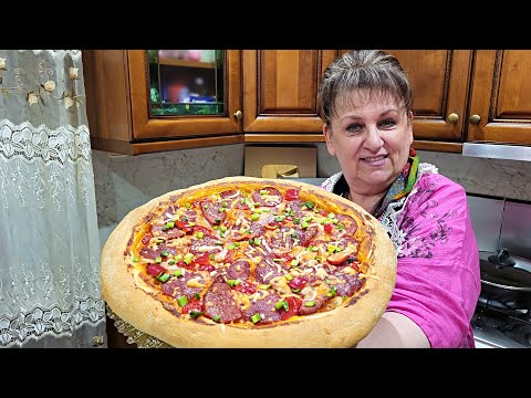 Видео: Два рецепта! Идеальное универсальное моё любимое тесто. Пицца! Сосиски в тесте!
