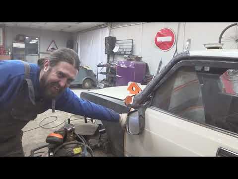 Видео: Сварка ваз 2107 ну и конечно  опять вытяжка:)))