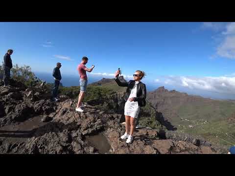 Видео: Посмотрите на этот рай, спрятанный в горах!