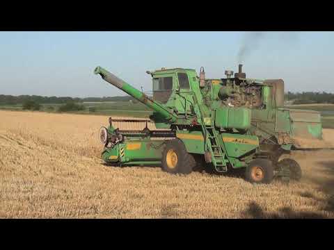 Видео: Уборка озимой пшеницы 2020 Комбайн НИВА-СК-5М-1.