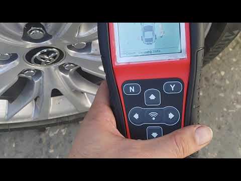 Видео: Уберем ошибку датчика давления шин tpms  camry V79