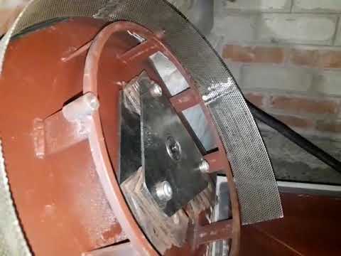 Видео: Кормосмеситель 250кг, вертикальный, Смеситель кормов из дробилкой.