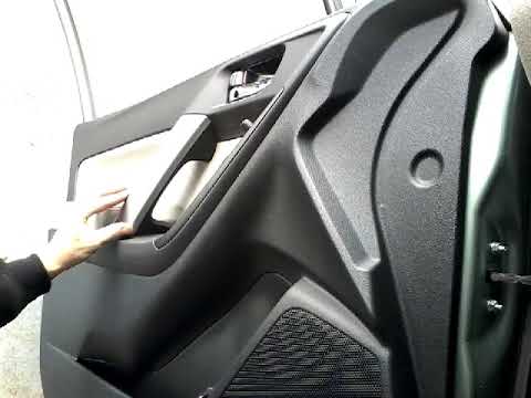 Видео: Как снять обшивку карту передней двери SUBARU FORESTER(2015)demontaz boczka drzwi przod/door panel r