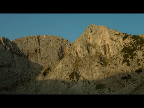 Видео: Хижа Вихрен-вр. Синаница-хижа Синаница/Hut Vihren-Sinanitsa peak-hut Sinanitsa