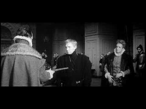 Видео: Гамлет и флейта