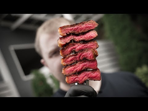 Видео: Когда лучше солить мясо? До или после? Тест вслепую!