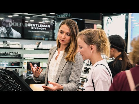 Видео: Макияж для дома за 5 минут. Как начать день с красоты, мой метод