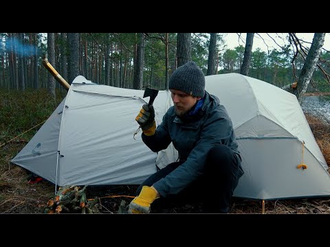 Видео: НОЧЁВКА В ПАЛАТКЕ С ПЕЧКОЙ. ОДИНОЧНЫЙ ПОХОД.