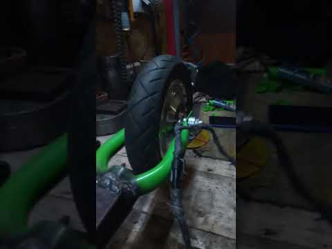 Видео: Электросамокат из гироскутера