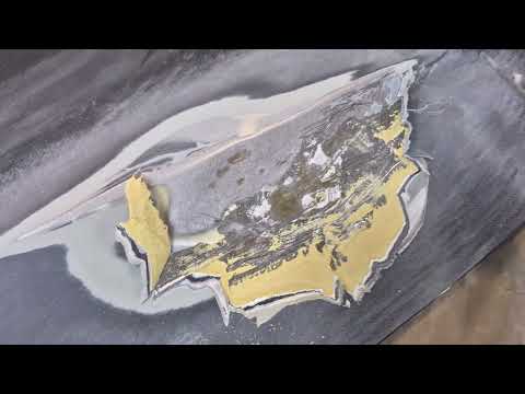 Видео: Как быстро и легко убрать шпаклевку с детали авто