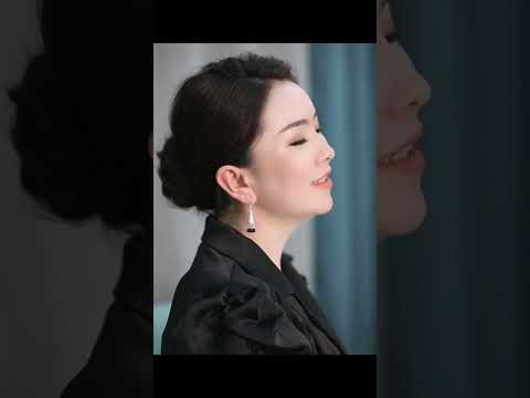 Видео: УЛБОСЫН ОРЫНДАУЫНДА тағы бір  тамаша ән  🫶🫶🫶♥