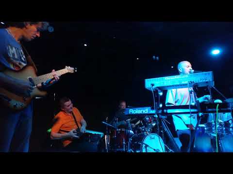 Видео: Запрещенные Барабанщики - Случай в Макдональдсе