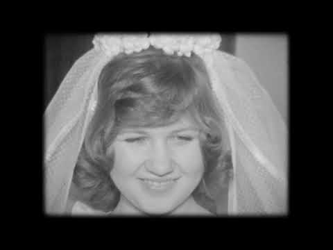 Видео: Оцифровка кинопленки 8 мм. Ленинград. Свадьба!