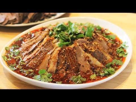 Видео: Рецепт ломтиков говядины в масле чили (Fuqi Feipian)