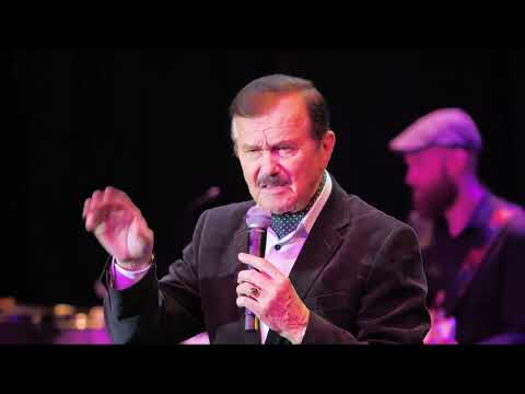 Видео: "Песня волшебника. Злой вариант" из к/ф "Обыкновенное чудо", Геннадий Гладков - Юлий Ким