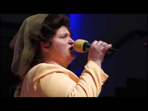 Видео: "Сентябрьские поля" Автор: Наталия Шевченко. Читает Людмила.